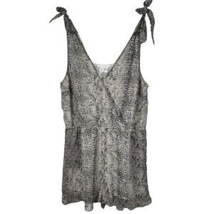 VENUS Animal Print Romper Size 16 V-Neck button Closure Tie Straps Elastic Waist
